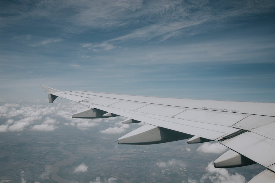 Flugzeugfenster öffnen zum Starten